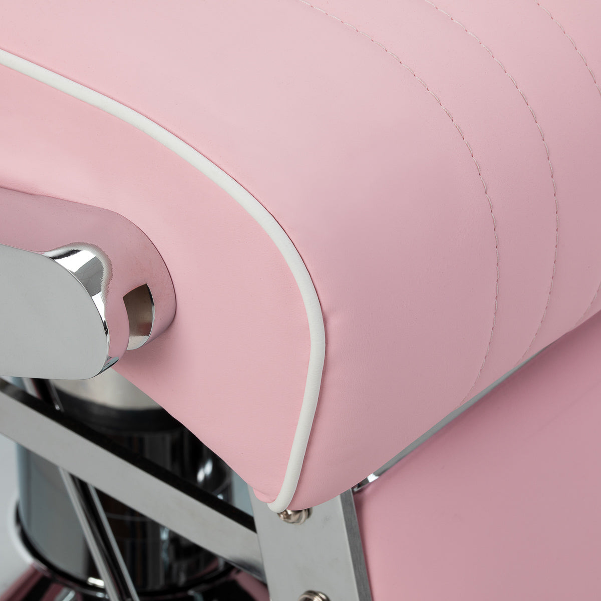 Gabbiano Visionerio barber chair pink chrome frame - BVShop