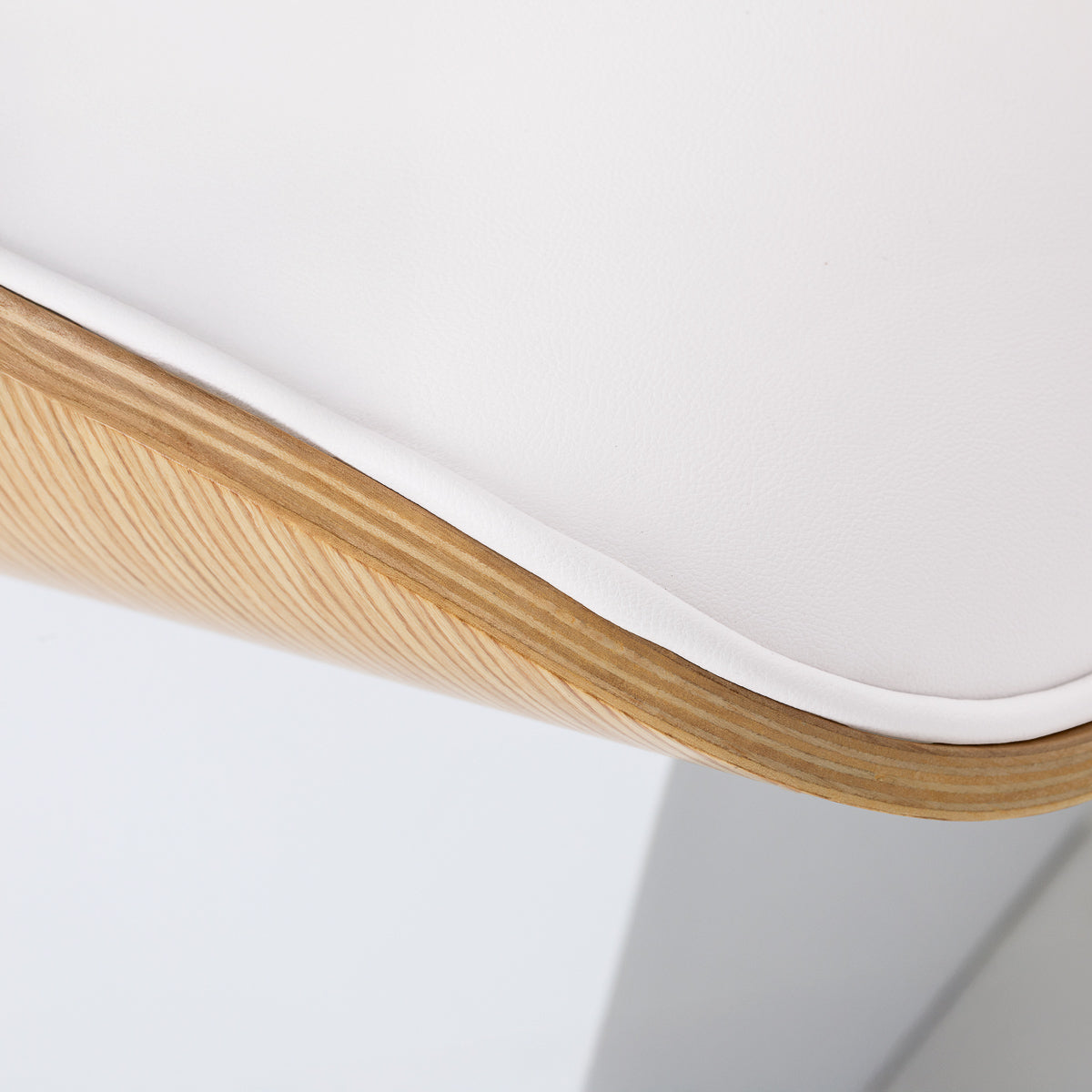 Gabbiano Florencja wash unit showing chair and basin profile