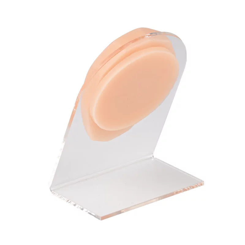 Naba augustamise silikoonist mudel