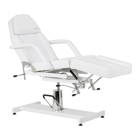 Sillon 210 client chair with rocking function for foot care work