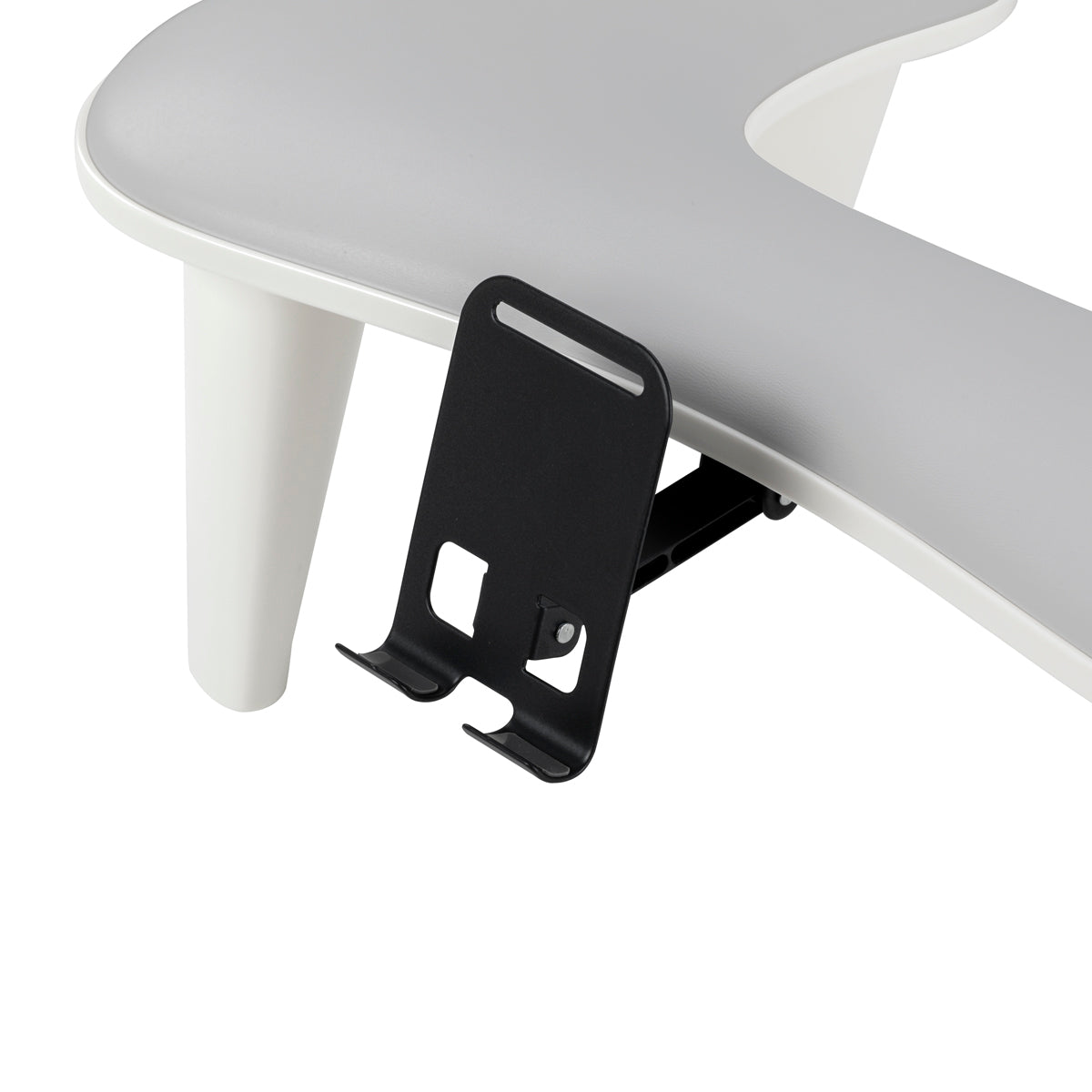Manicure armrest with space underneath for UV LED nail lamp
