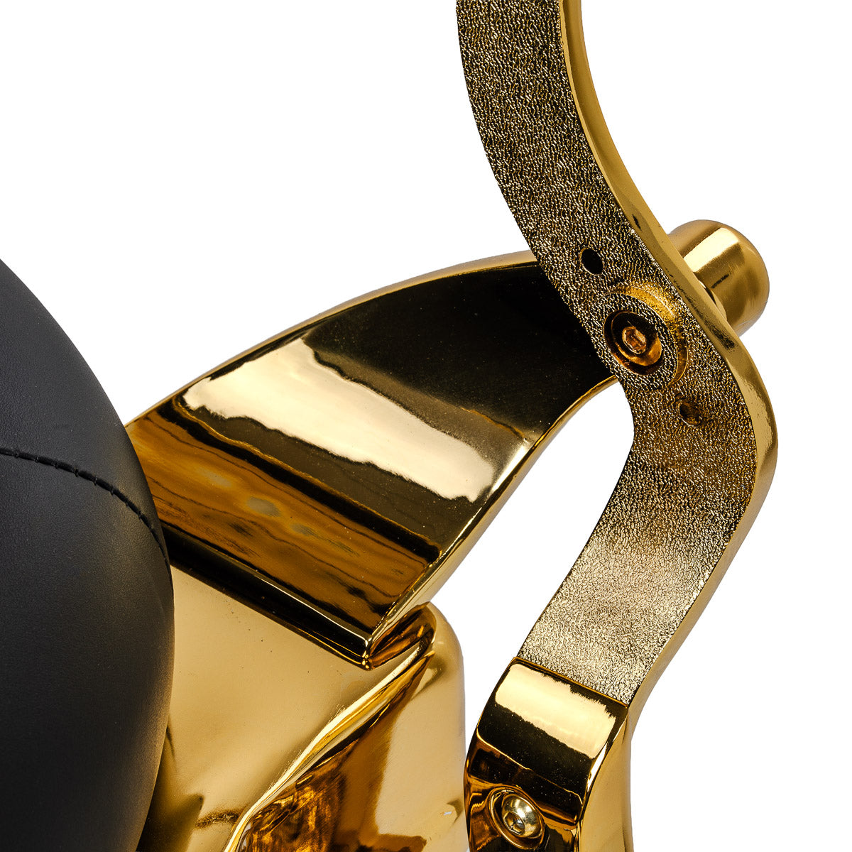 Gabbiano Niccolo hydraulic reclining barber chair in black and gold