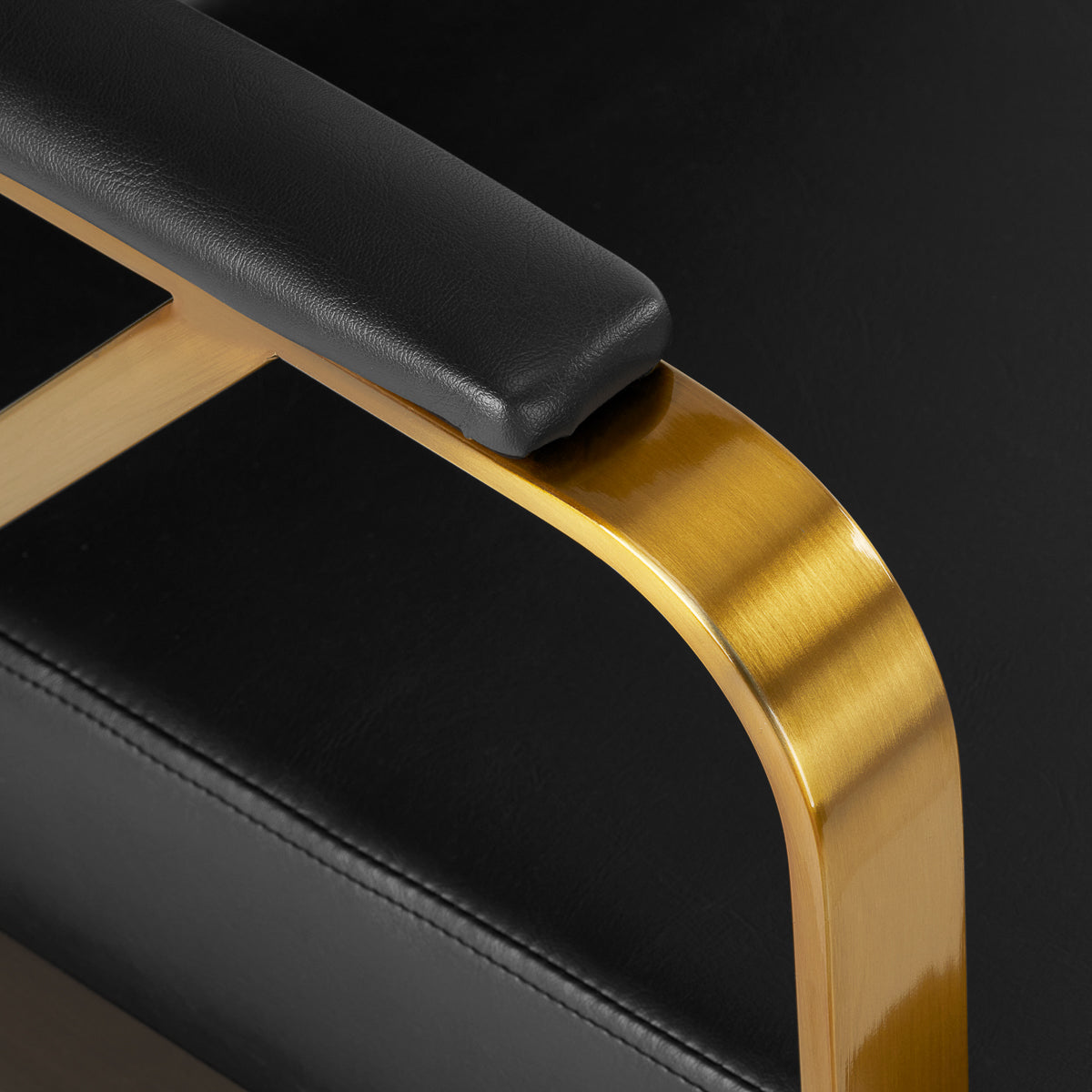 Gabbiano hairdressing chair Genua gold black - BVShop